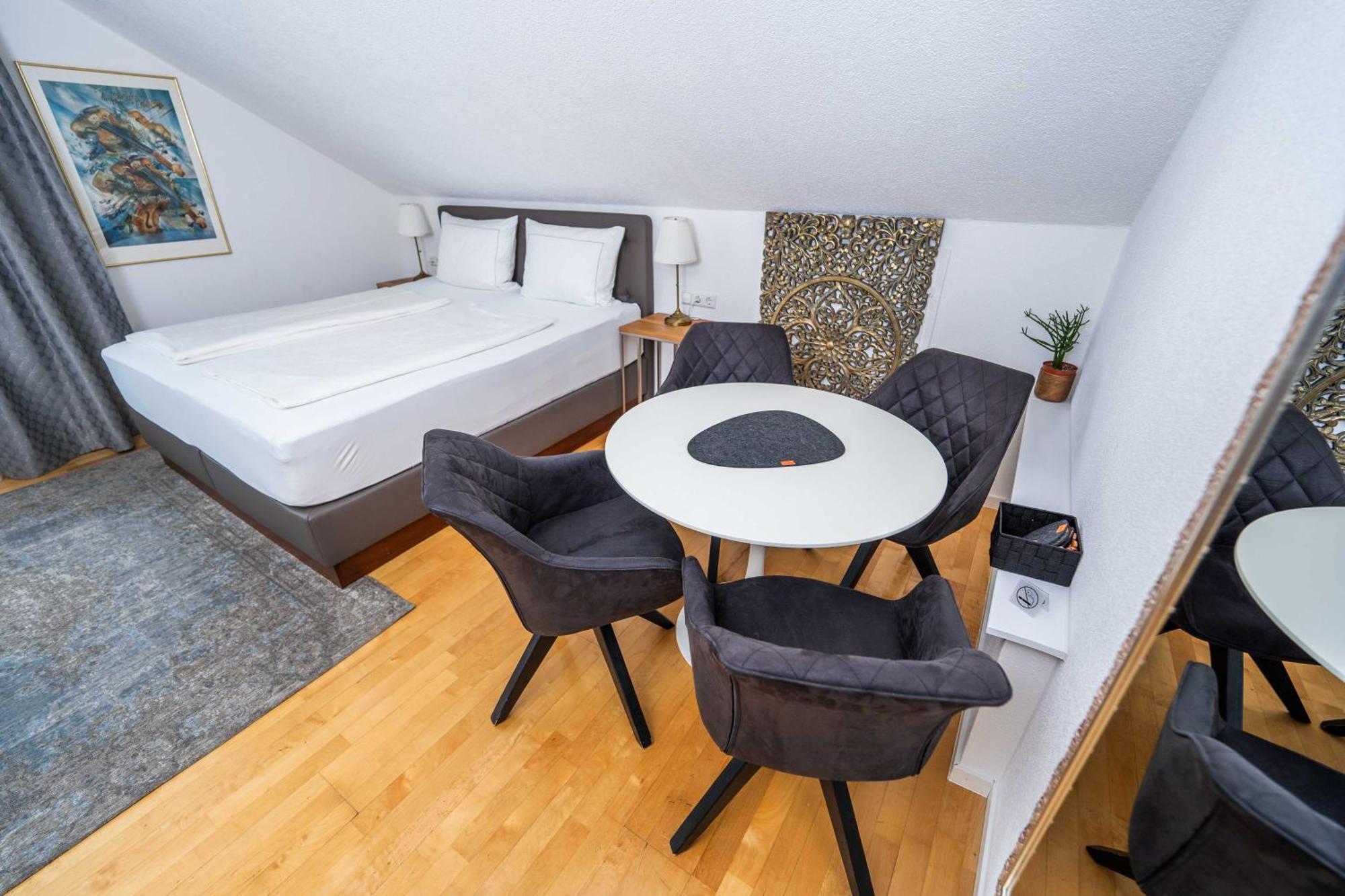City Apartments Fn L7 Klimatisiert-Mit Kueche フリードリヒスハーフェン エクステリア 写真